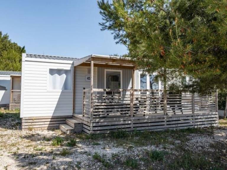Family-friendly mobile home with pool & terrace | Next to the beach | Dogs allowed — photo 4