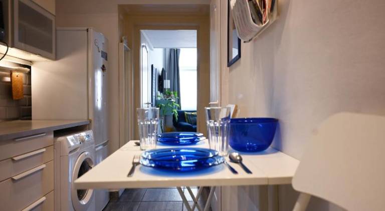 Fully equipped pleasant rental apartment | Near St. Stephen's Basilica | Pets are welcome — photo 4
