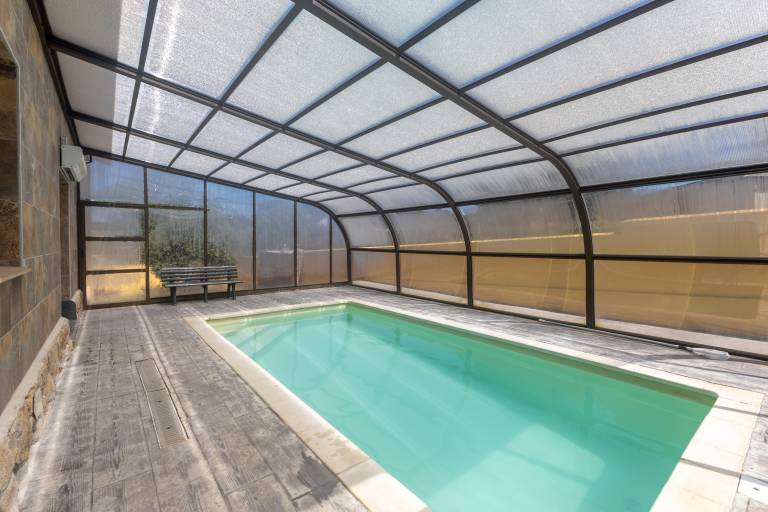 Children-friendly house with private pool, terrace & hot tub | Mountain view | Suitable for remote work | Pets allowed — photo 2