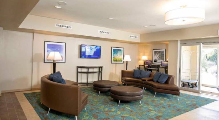 CANDLEWOOD SUITES - JACKSONVILLE - MAYPORT By IHG — photo 2