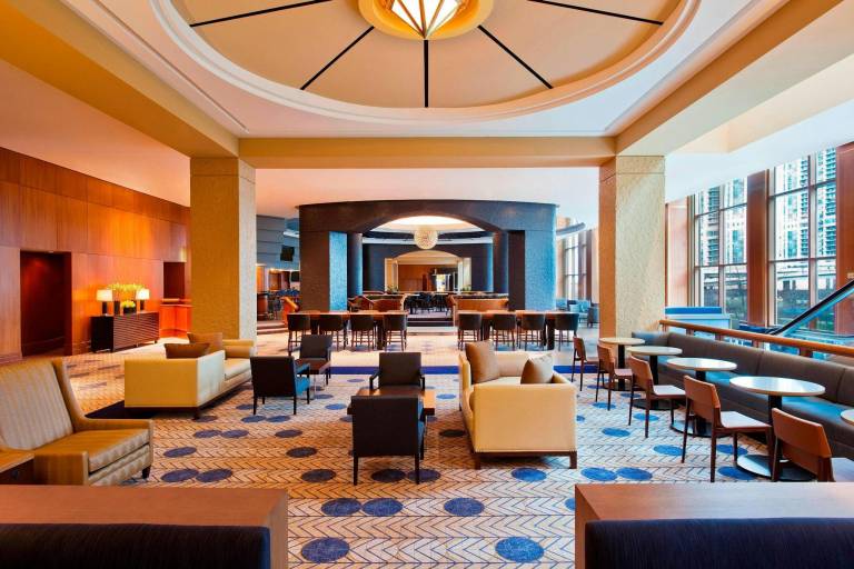 Sheraton Grand Chicago Riverwalk — photo 3