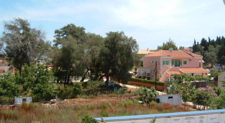 Apartment with yard, barbecue & hot tub | Dogs allowed — photo 5