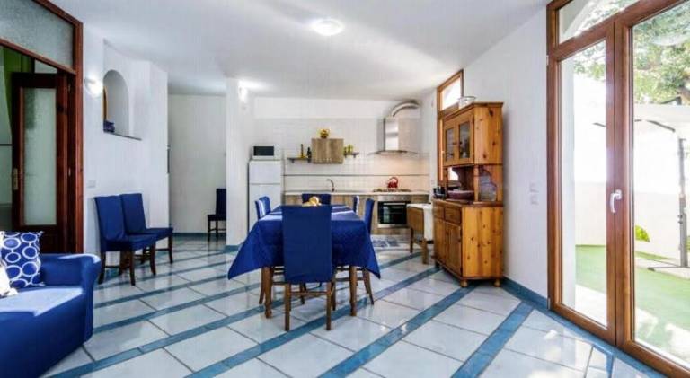 House with BBQ, yard & terrace | Good for workation — photo 4