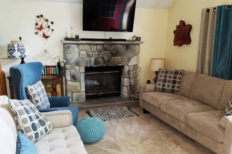 House Roaring Brook Township