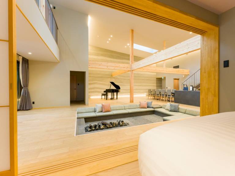 Vacation home with private pool, sauna & patio | Suitable for remote work — photo 2