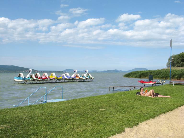 Apartment Balatonmáriafürdő