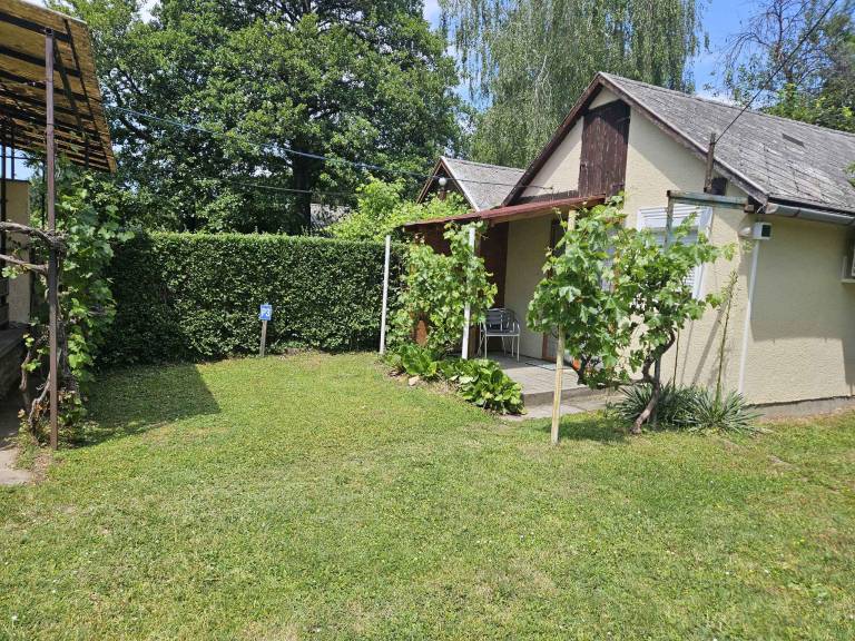 Studio Tihany