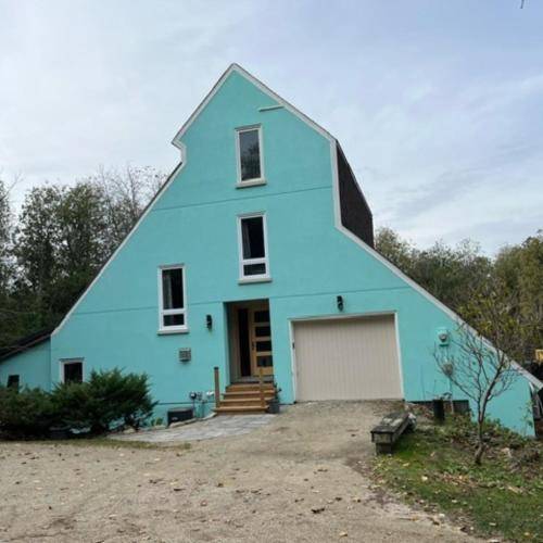 House  Guelph