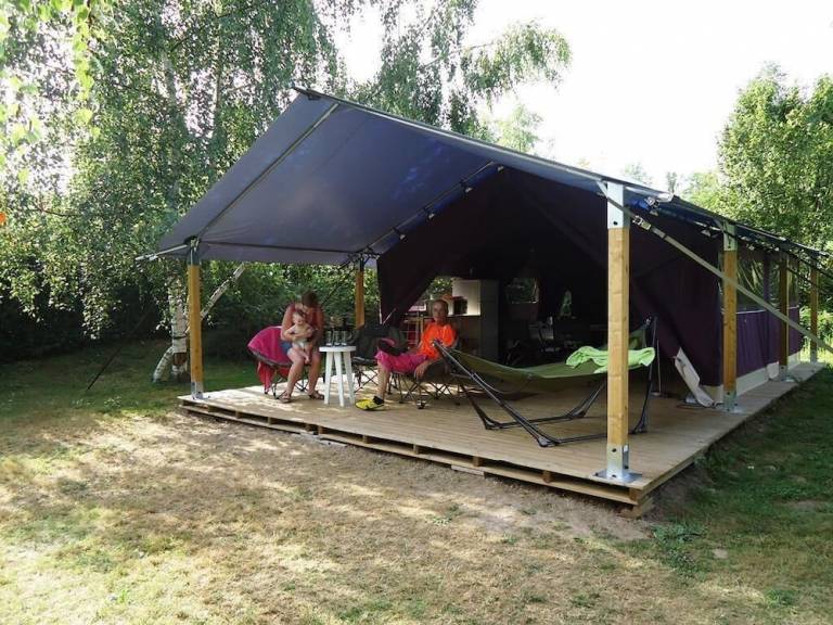 Camping Matour