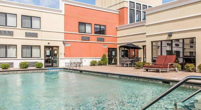 Quality Inn & Suites Mattoon South — photo 2