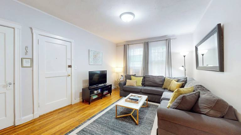 Apartment  North Brookline