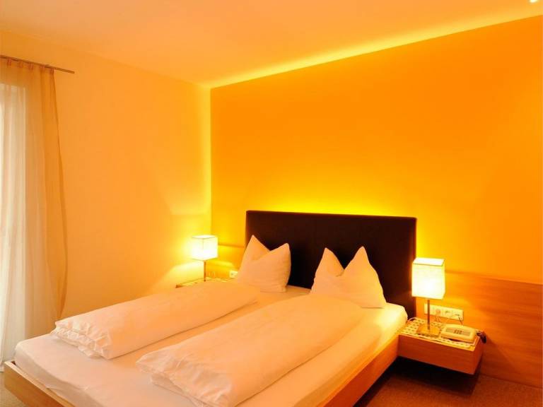 Ferienwohnung mit Hund in Nals für max. 4 Personen Ferienwohnung mit Hund in Nals für max. 4 Personen