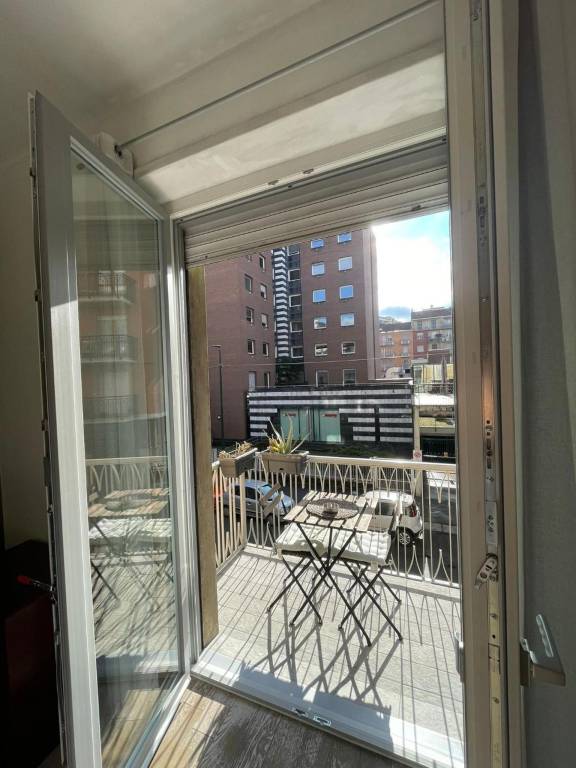 Apartment 'Experience Turin Metro A Stone's' with Balcony, Wi-Fi and Air Conditioning — photo 4