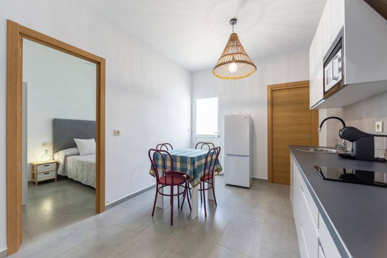 Casa Marta: Rural 2-Bedroom Home with Mountain Views, Wi-Fi & Air Conditioning — photo 4
