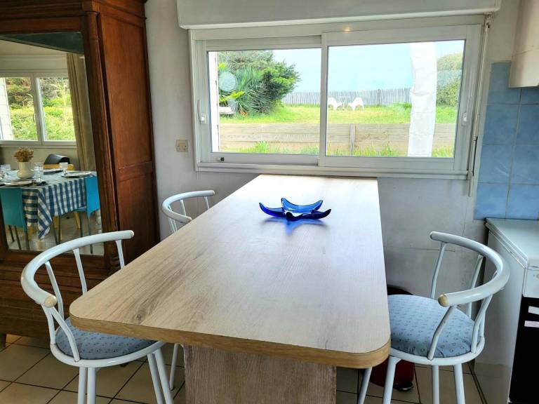 Family-oriented beautiful house with barbeque, garden & terrace | Sea view | Close to the beach | Pet-friendly — photo 2