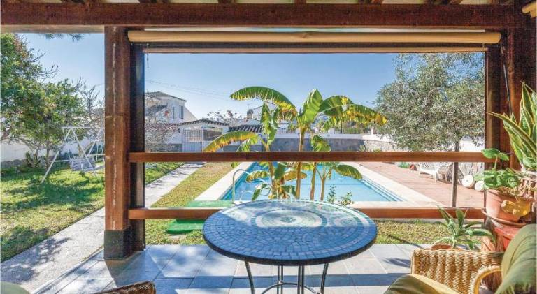 Pleasant vacation home with garden, terrace & BBQ | Dogs allowed — photo 2