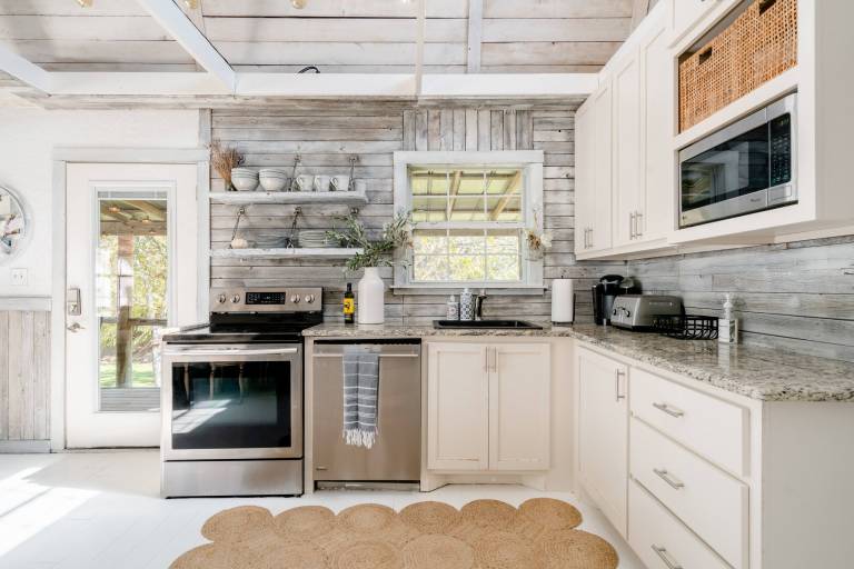 Happiness Ranch - Pecan Tree House — photo 5
