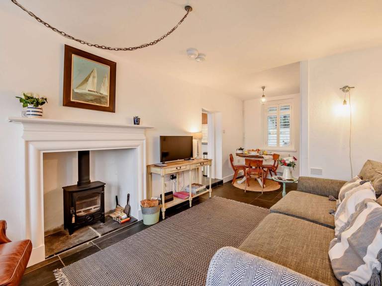 Wonderful cottage with yard | Water view | Beach nearby | Pet-friendly — photo 3
