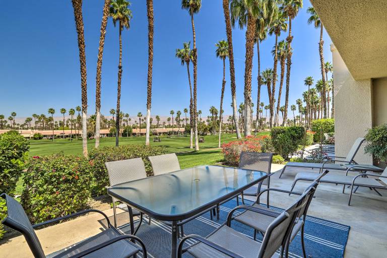 Mtn & Golf Course Views: Relaxing Palm Desert Gem — photo 2