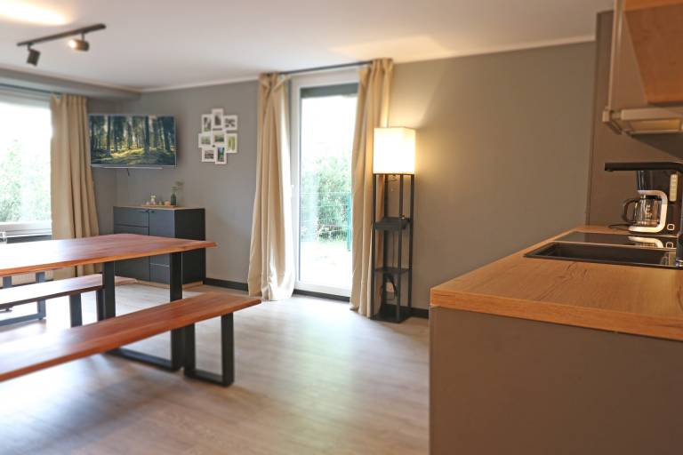 Family-oriented condo with yard | City view | Pets are welcome — photo 2