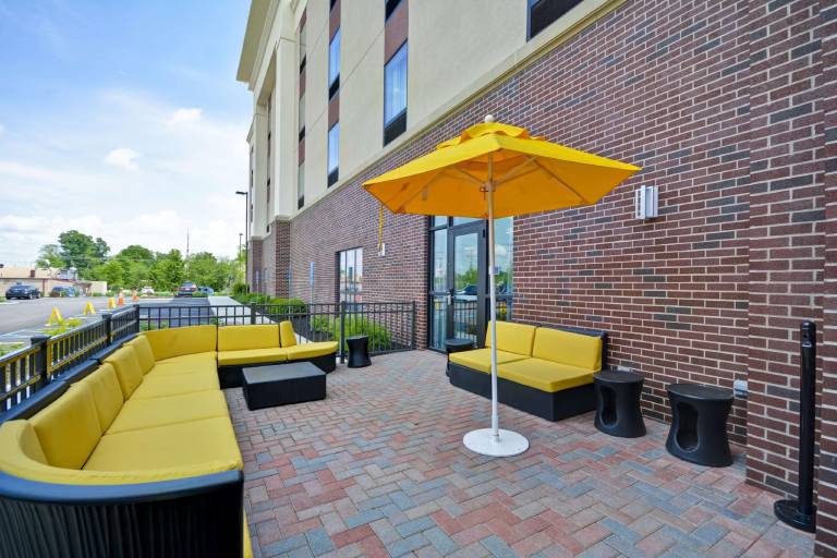 Hampton Inn Blue Ash Cincinnati — photo 5