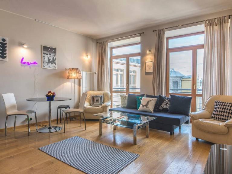 Apartment with patio | Near Riga Cathedral | Pet-friendly — photo 2