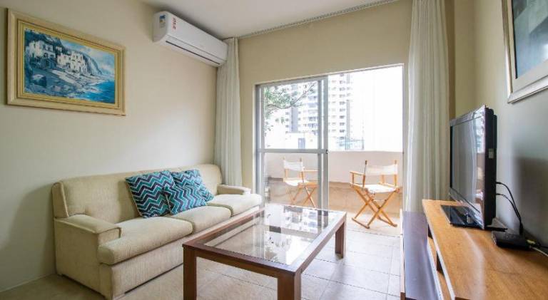 Rental apartment with 3 rooms for 8 persons in Balneário Camboriú