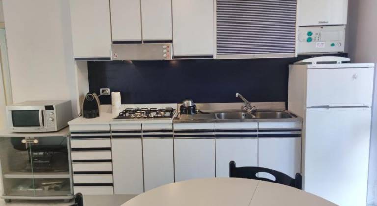 Apartment with 2 rooms for 6 persons — photo 4
