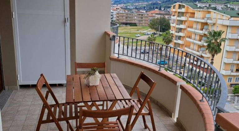 Apartment with 2 rooms for 5 persons — photo 3