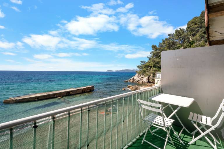 Cabanon "Jeux de boules 3" with Sea View — photo 2