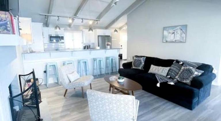 Beautiful vacation home with jacuzzi | Suitable for remote work | Pet-friendly — photo 4