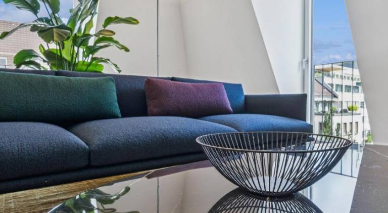Horizon Home Bahnhofstrasse, Lowenstrasse Penthouse in Zürich