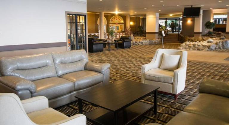 Edmonton Inn and Conference Centre — photo 5