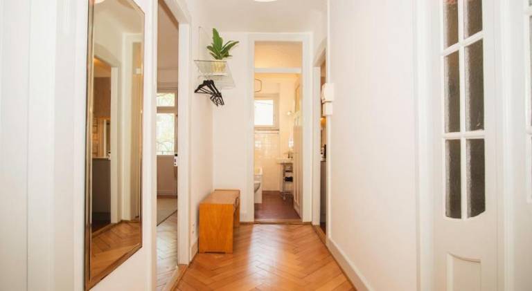 Beautifully renovated historic apartment near Messe Basel — photo 3