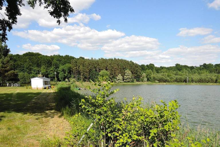 Dom  Płonia-Śmierdnica-Jezierzyce