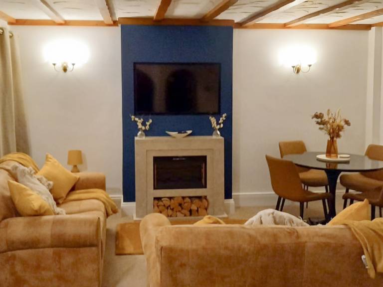 Family-oriented cottage with yard | Dogs allowed — photo 2