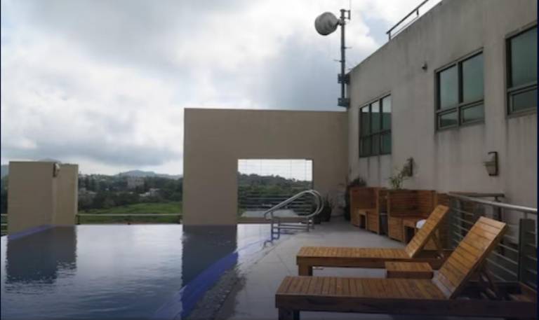 Rental apartment with yard, hot tub & pool | Good for workation | Pets allowed — photo 3