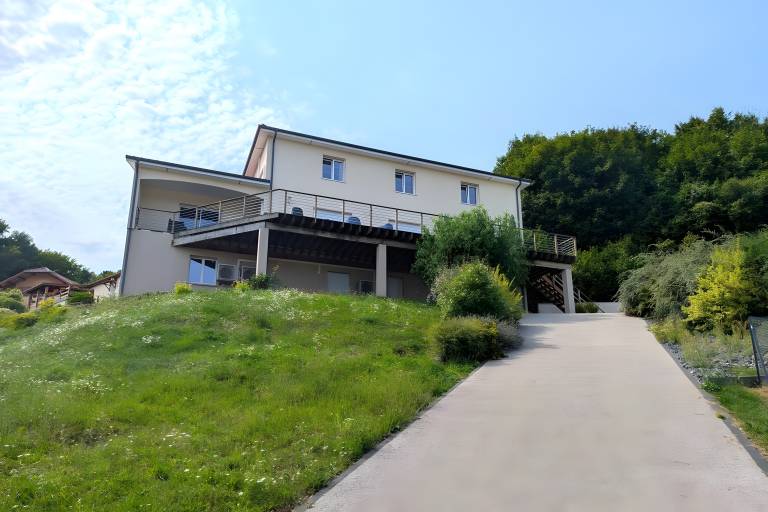 Holiday Home “Villa des Ermites” with Mountain View, Wi-Fi and Air Conditioning — photo 2