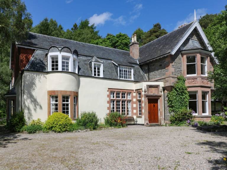 House Cannich