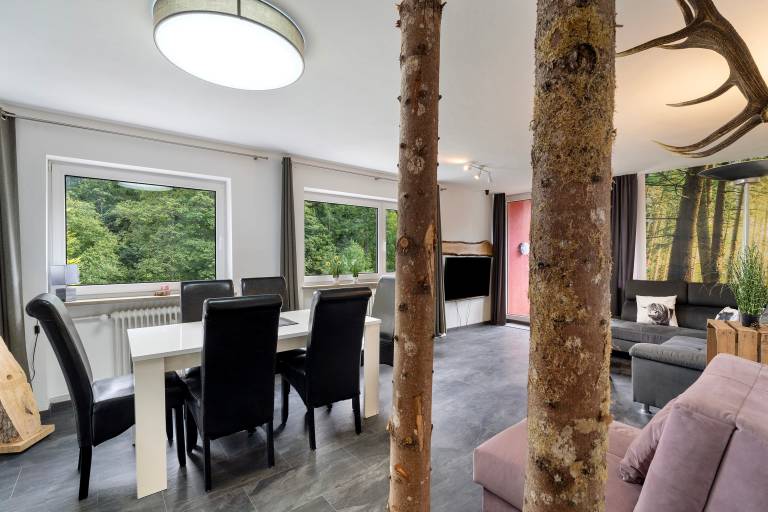 Apartment 'Villa Eichwald' with Shared Garden, Balcony and Wi-Fi — photo 4
