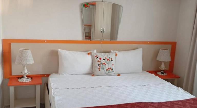 Nice serviced apartment with garden | Perfect for remote work | Pet-friendly — photo 2
