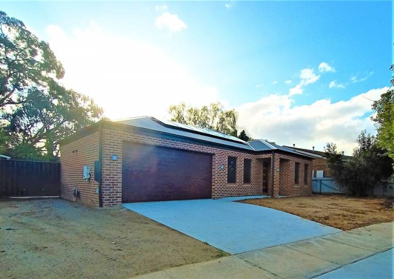 House Glenroy