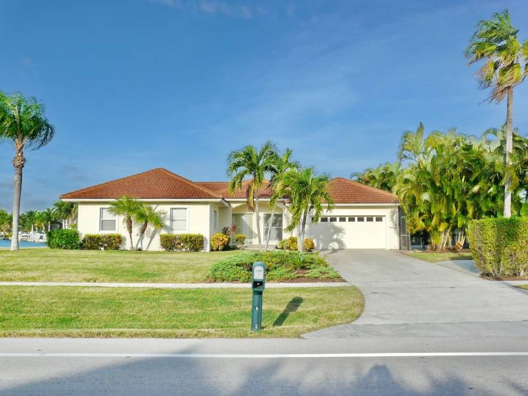 House  Marco Island