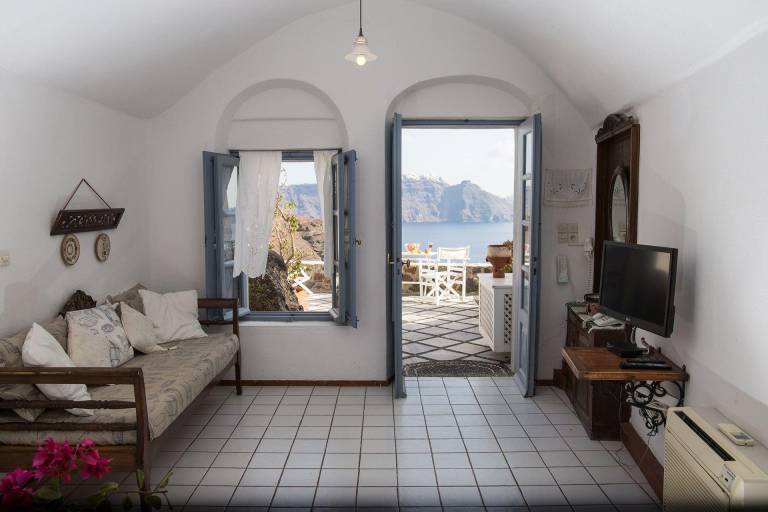 Rental apartment with patio | Perfect for remote work — photo 4