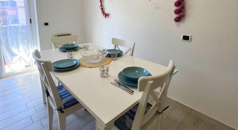 Holiday apartment with 2 rooms for 5 persons — photo 3