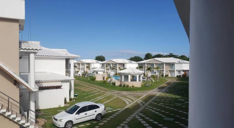 Serviced apartment with pool, sauna & BBQ — photo 3