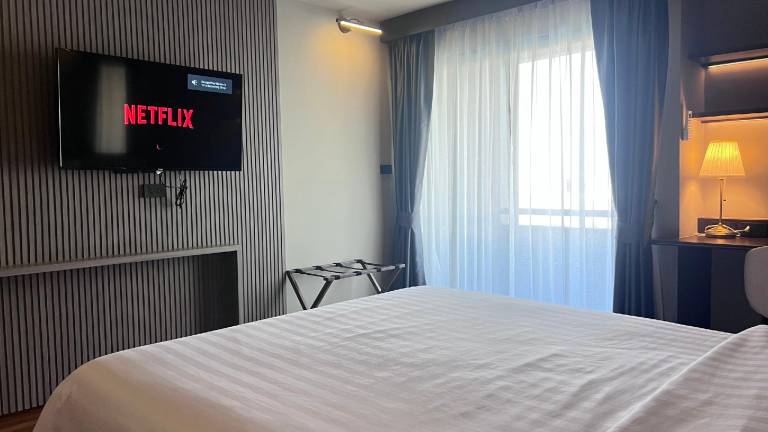We Hotel