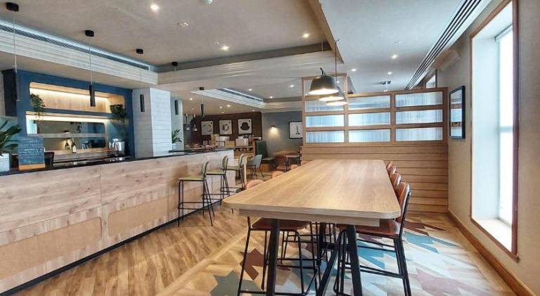 B&B HOTEL London Heathrow — photo 2