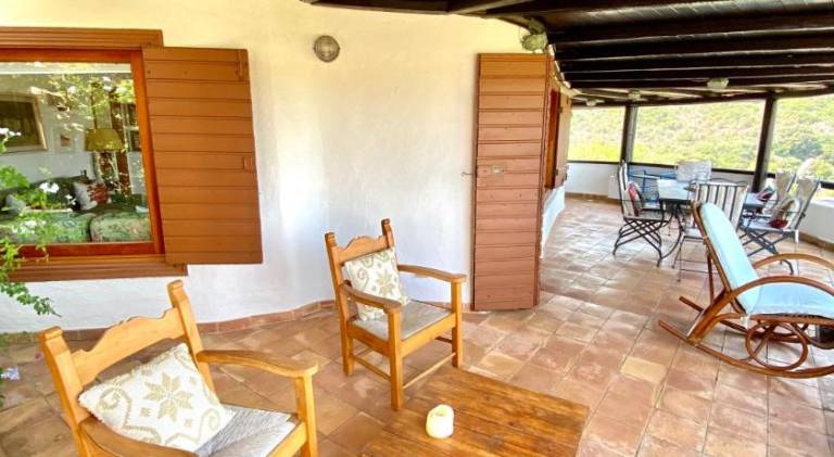 Holiday apartment with patio & jacuzzi | Perfect for remote work — photo 3