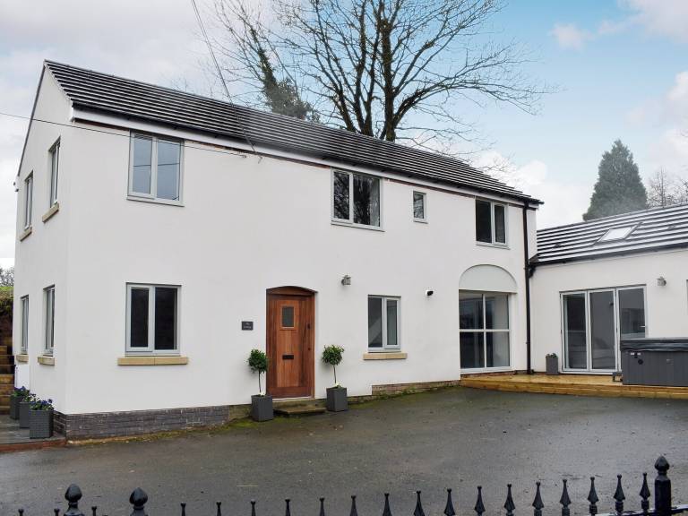 Cottage Kidderminster